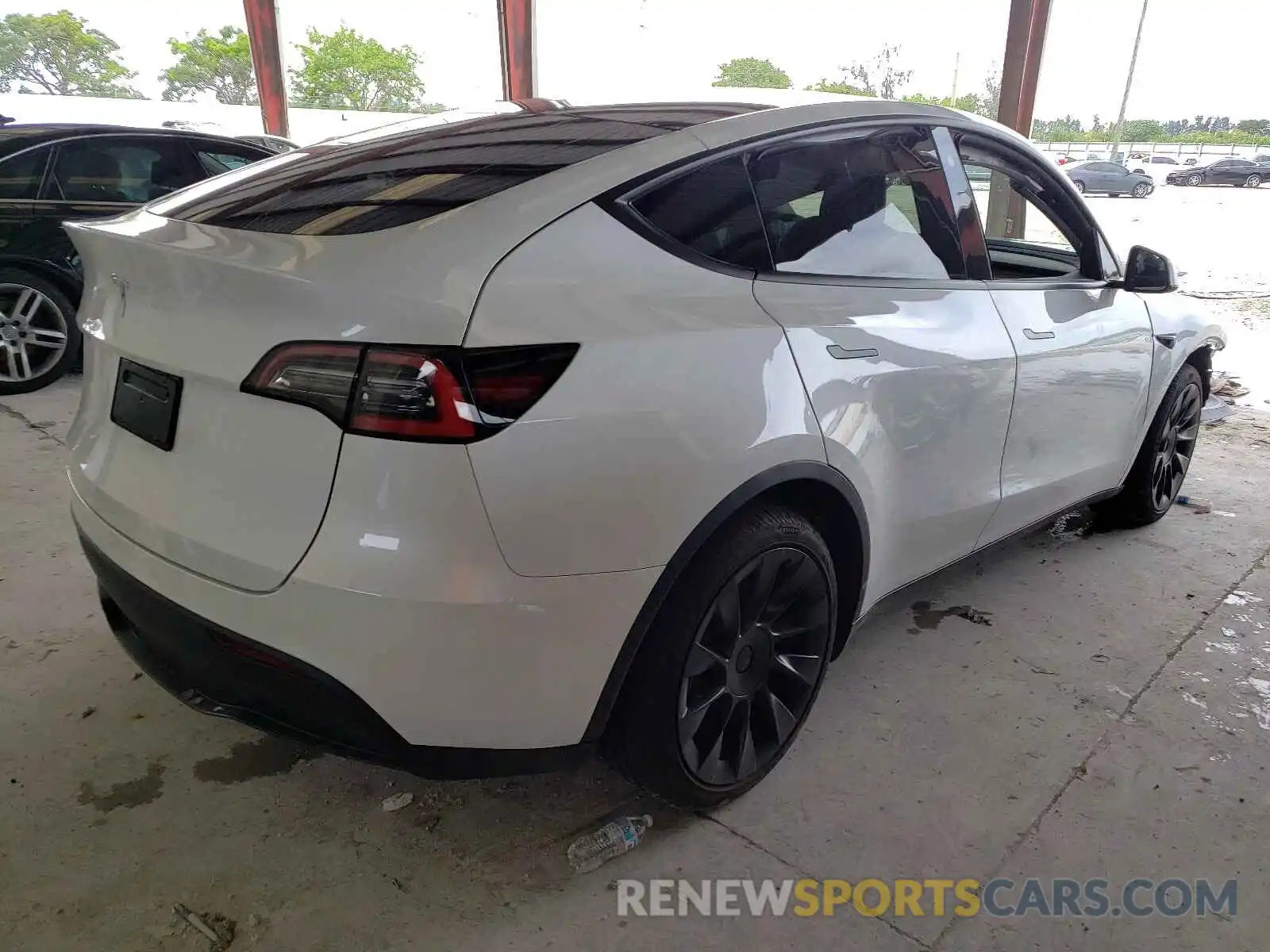 4 Фотография поврежденного автомобиля 5YJYGDED8MF103711 TESLA MODEL Y 2021