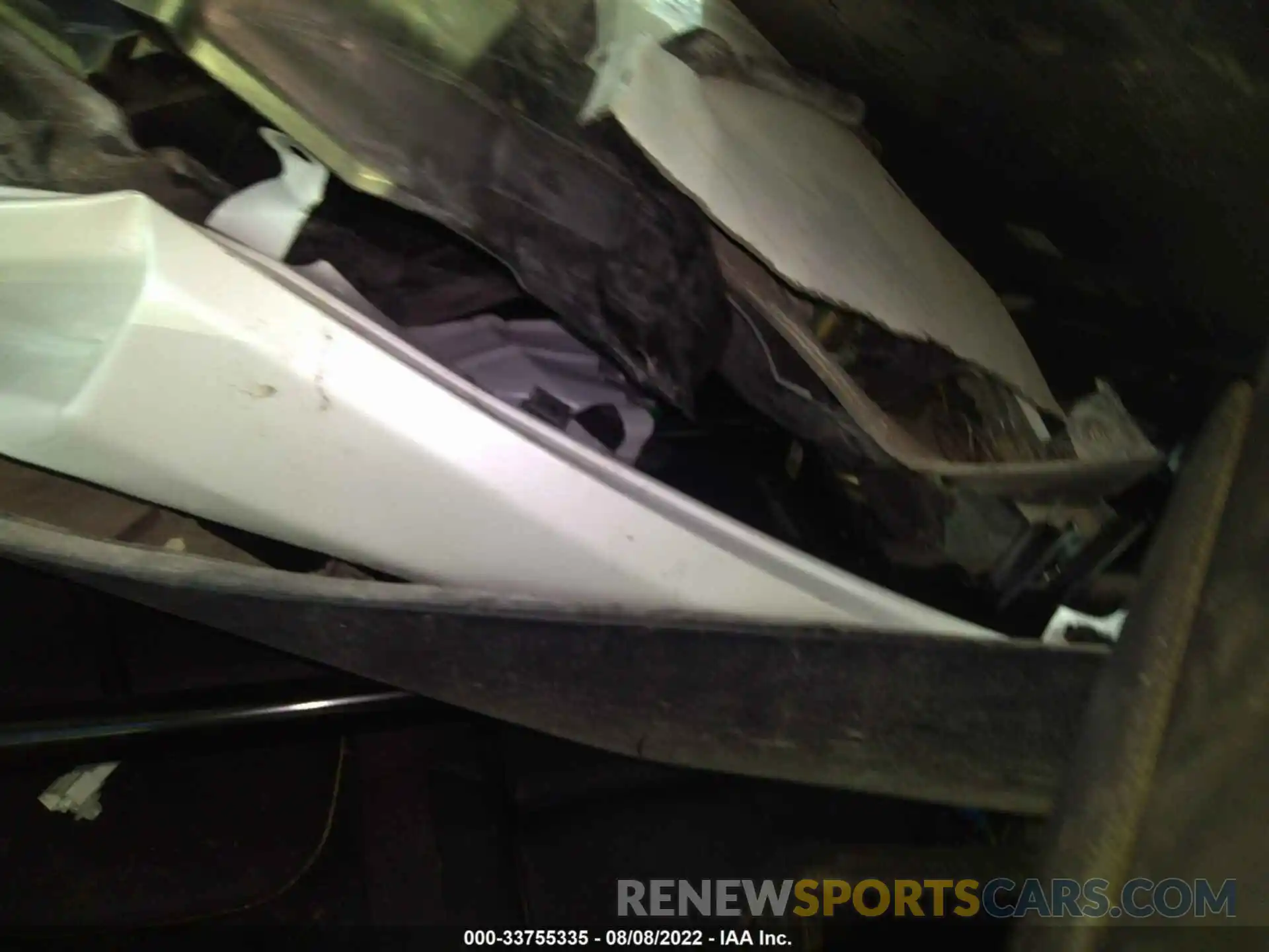 8 Photograph of a damaged car 5YJYGDED8MF105572 TESLA MODEL Y 2021