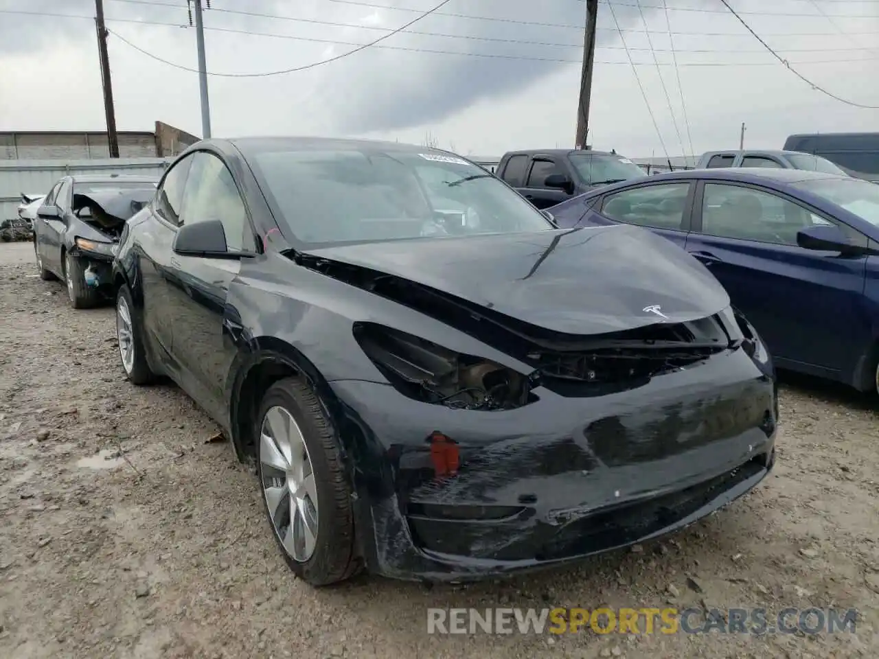 9 Photograph of a damaged car 5YJYGDED8MF107371 TESLA MODEL Y 2021