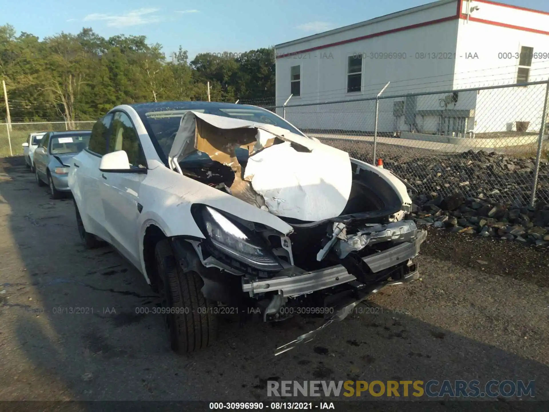 6 Photograph of a damaged car 5YJYGDED8MF109587 TESLA MODEL Y 2021