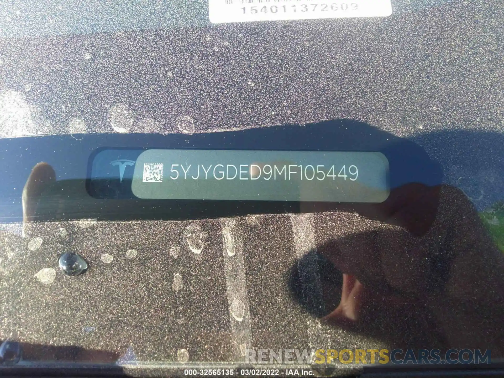 9 Photograph of a damaged car 5YJYGDED9MF105449 TESLA MODEL Y 2021