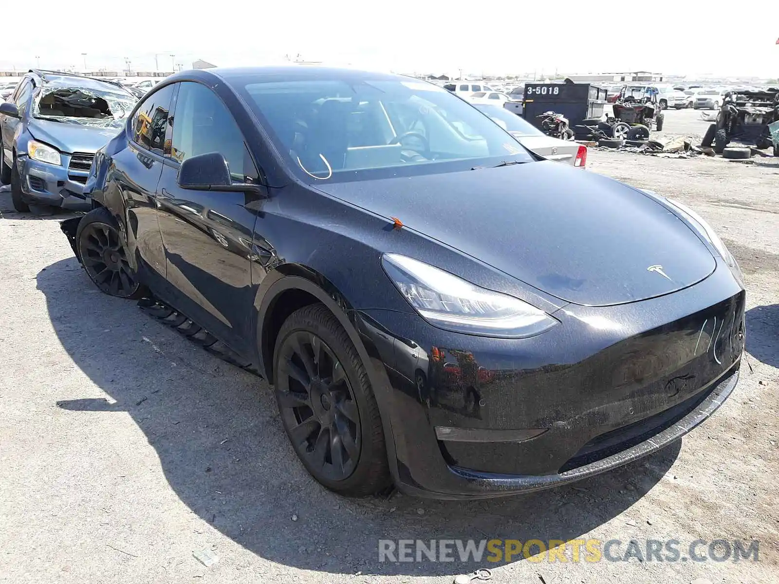 1 Photograph of a damaged car 5YJYGDED9MF115866 TESLA MODEL Y 2021