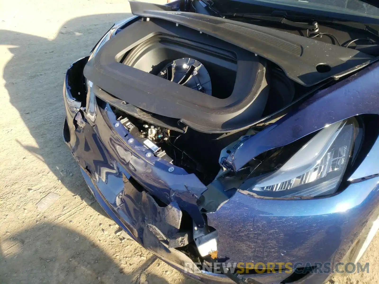 9 Photograph of a damaged car 5YJYGDEE0MF066761 TESLA MODEL Y 2021