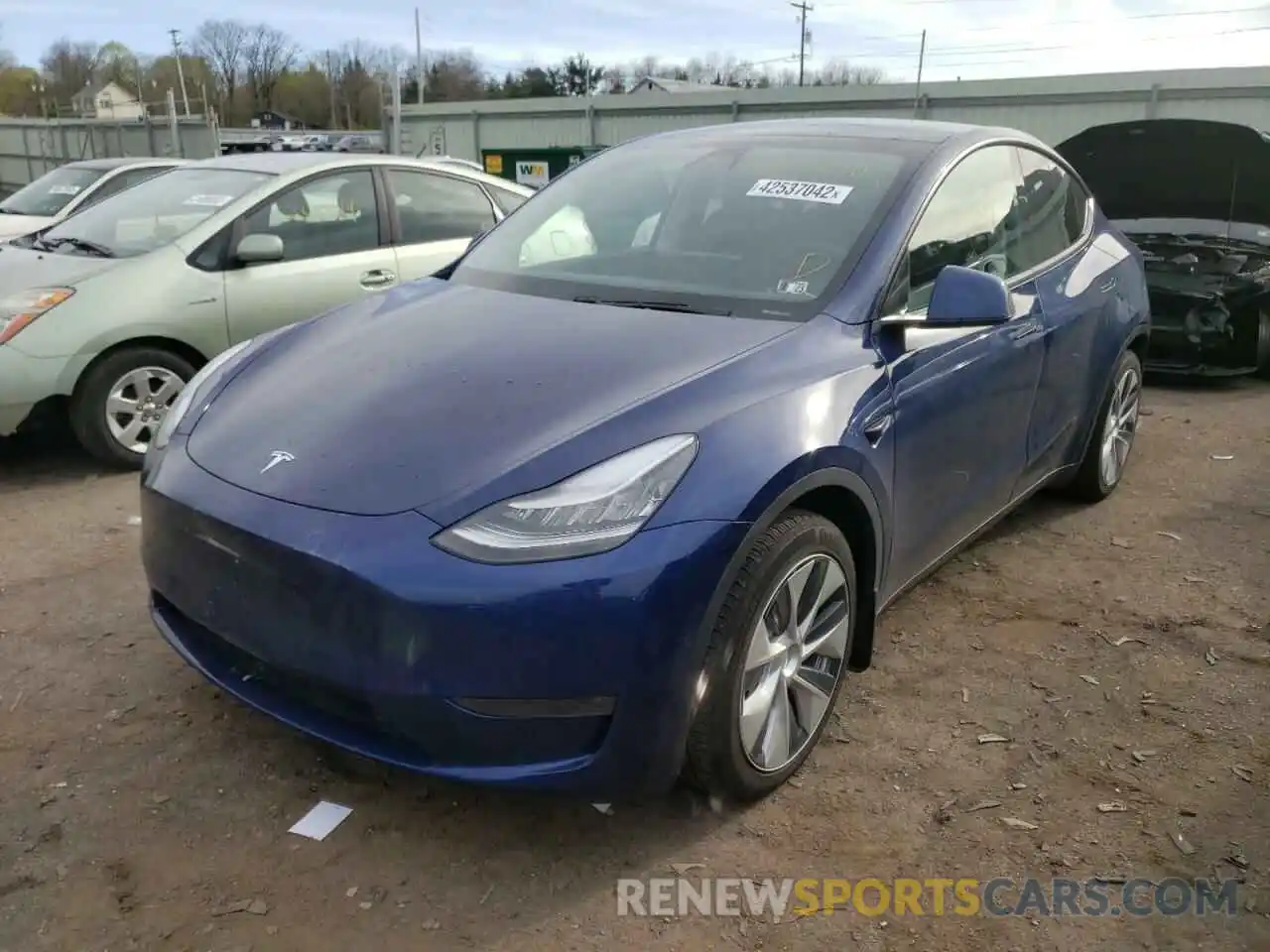 2 Photograph of a damaged car 5YJYGDEE0MF070955 TESLA MODEL Y 2021