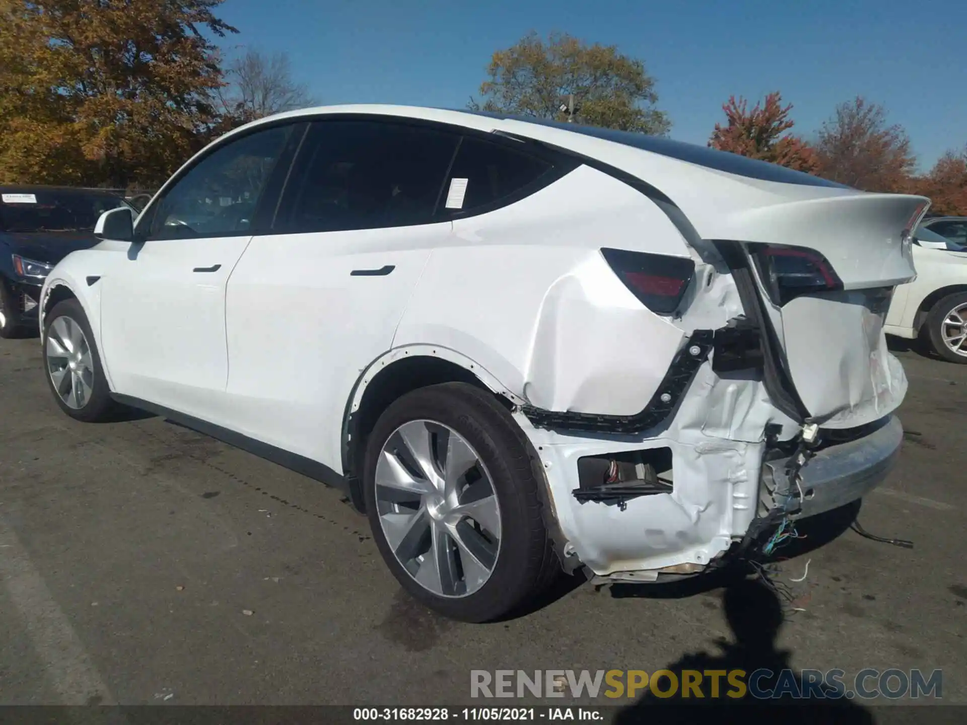 3 Photograph of a damaged car 5YJYGDEE0MF072785 TESLA MODEL Y 2021