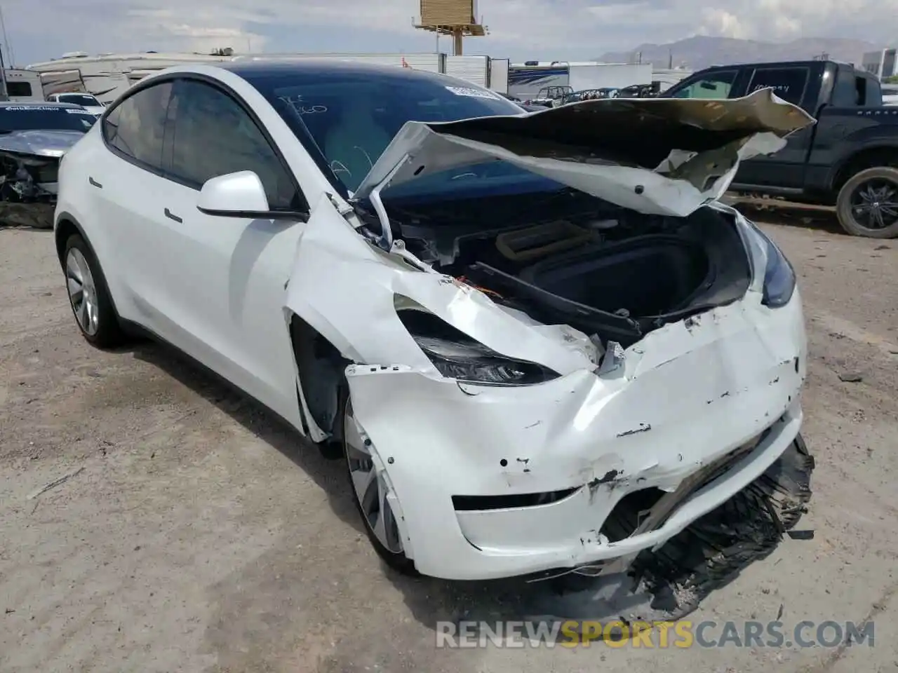 1 Photograph of a damaged car 5YJYGDEE0MF078697 TESLA MODEL Y 2021