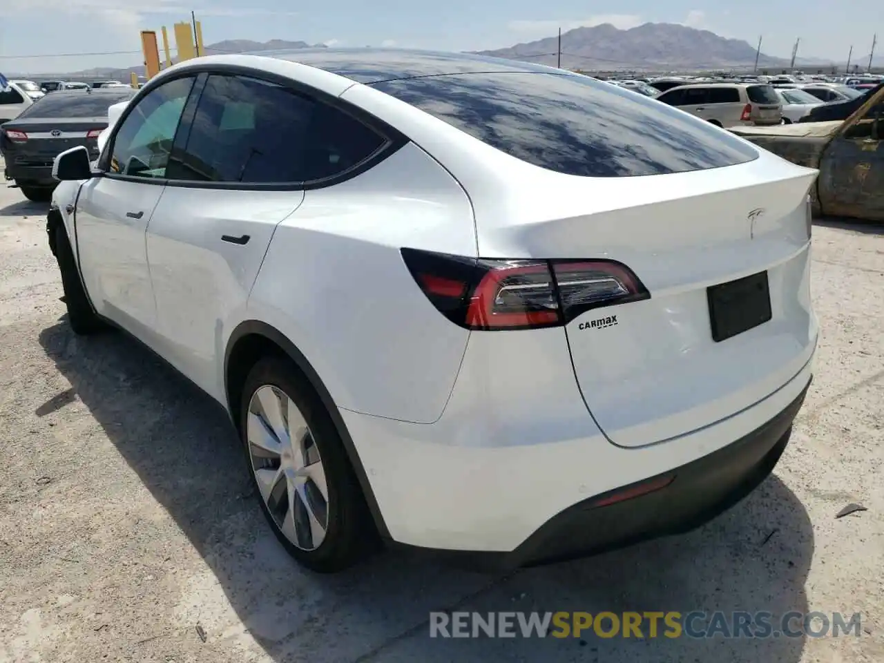 3 Photograph of a damaged car 5YJYGDEE0MF078697 TESLA MODEL Y 2021