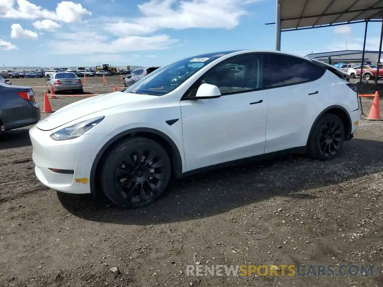 1 Photograph of a damaged car 5YJYGDEE0MF080661 TESLA MODEL Y 2021