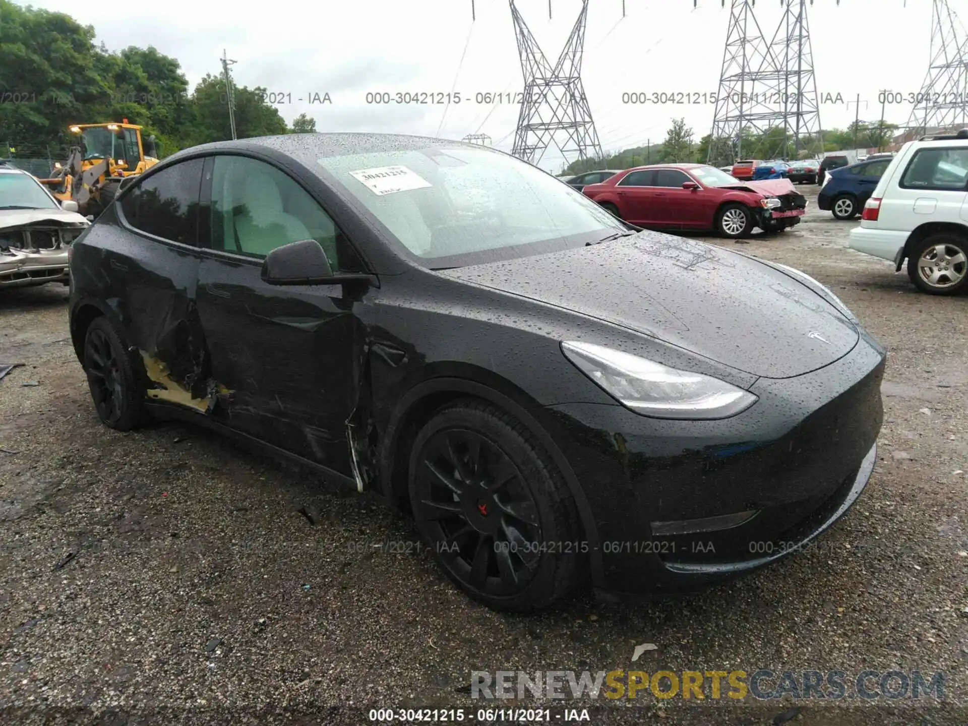 1 Photograph of a damaged car 5YJYGDEE0MF081129 TESLA MODEL Y 2021