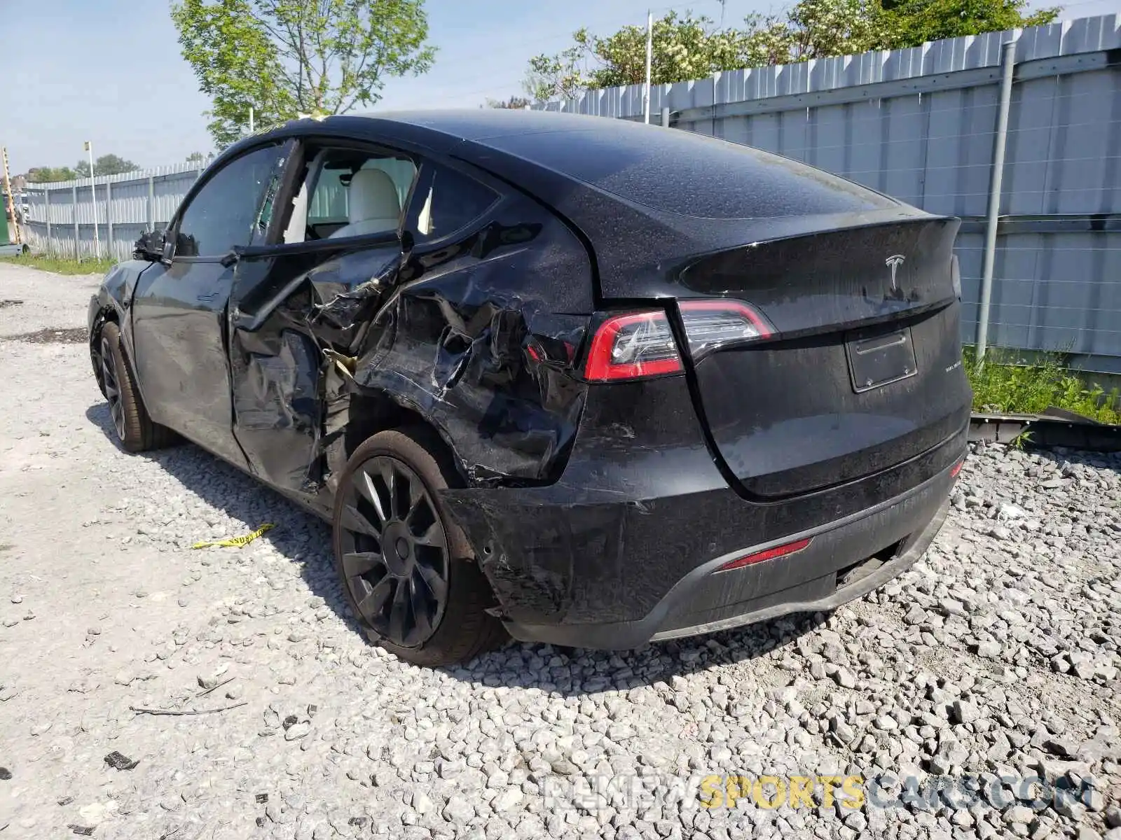 3 Фотография поврежденного автомобиля 5YJYGDEE0MF081177 TESLA MODEL Y 2021