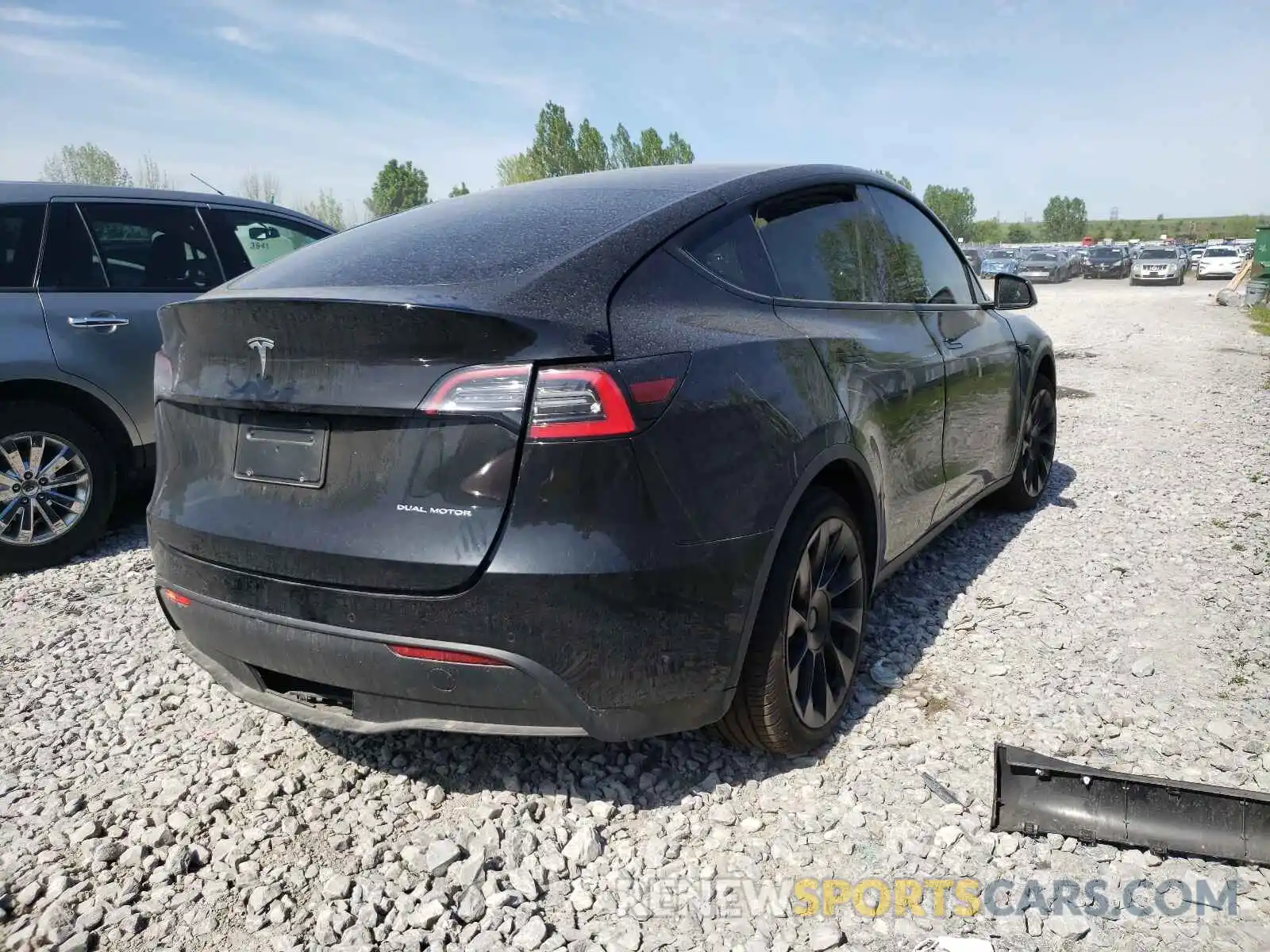 4 Фотография поврежденного автомобиля 5YJYGDEE0MF081177 TESLA MODEL Y 2021