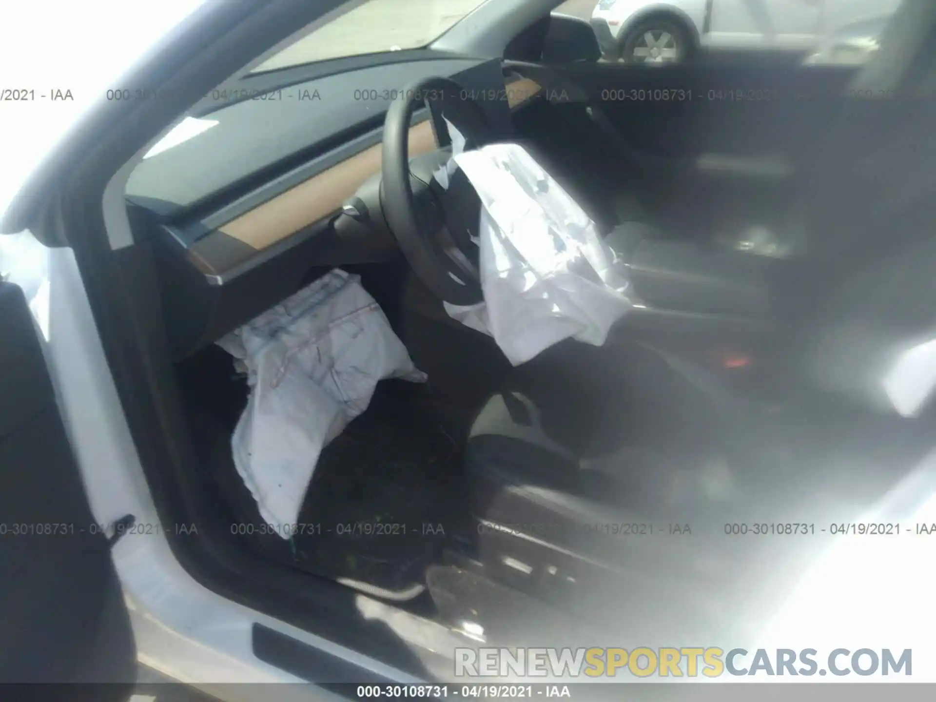 5 Photograph of a damaged car 5YJYGDEE0MF084841 TESLA MODEL Y 2021