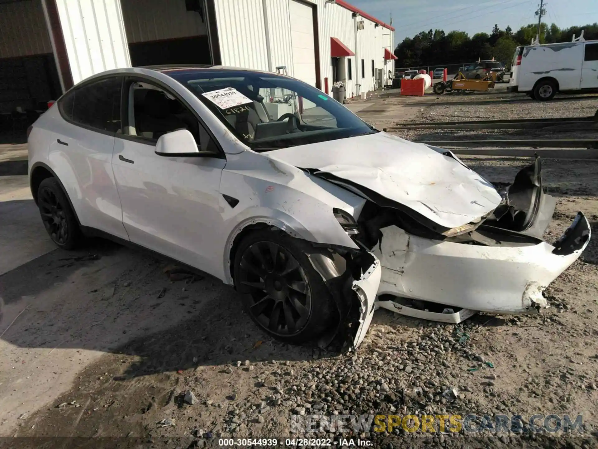 1 Photograph of a damaged car 5YJYGDEE0MF087769 TESLA MODEL Y 2021