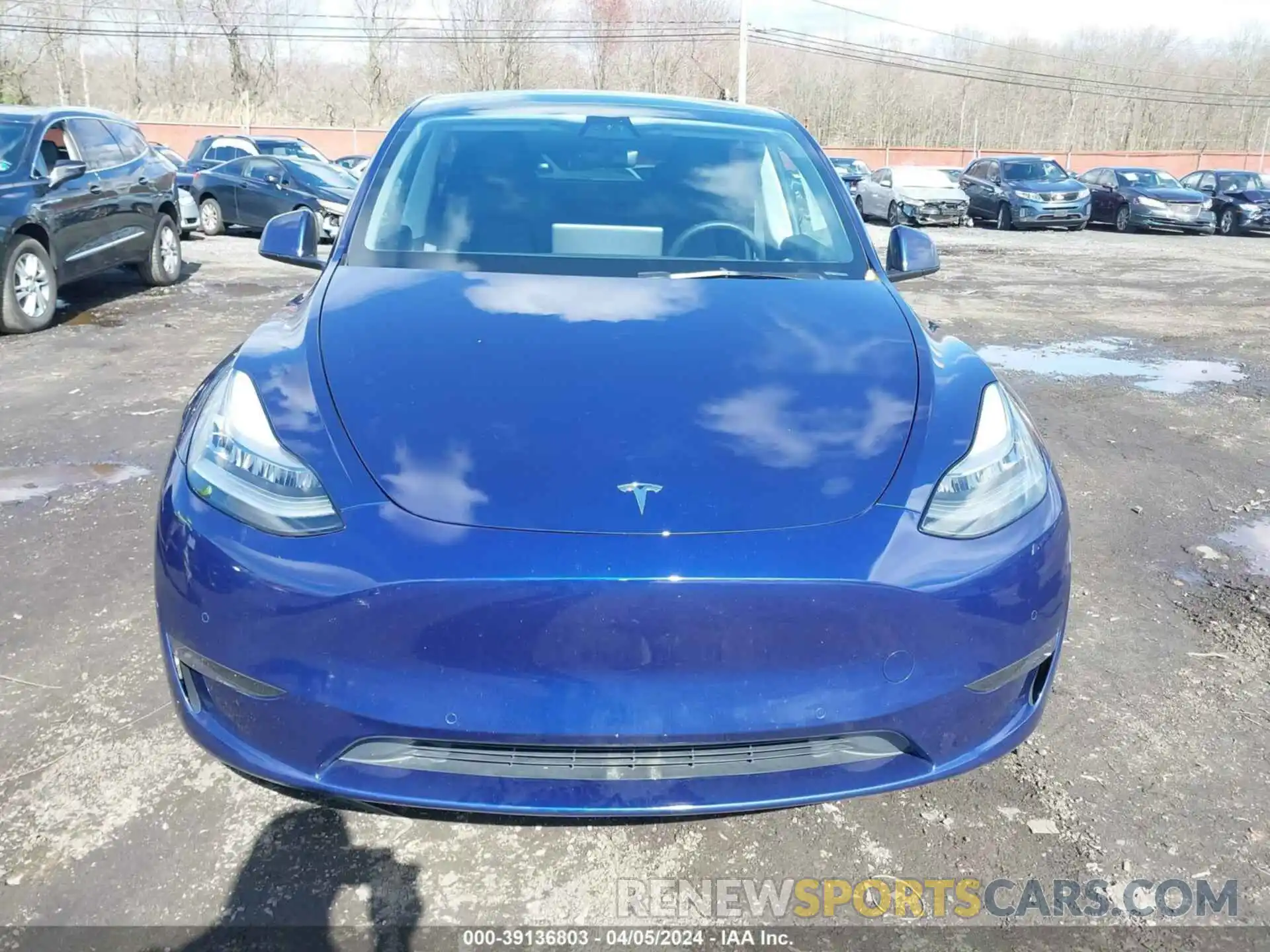 12 Photograph of a damaged car 5YJYGDEE0MF088095 TESLA MODEL Y 2021