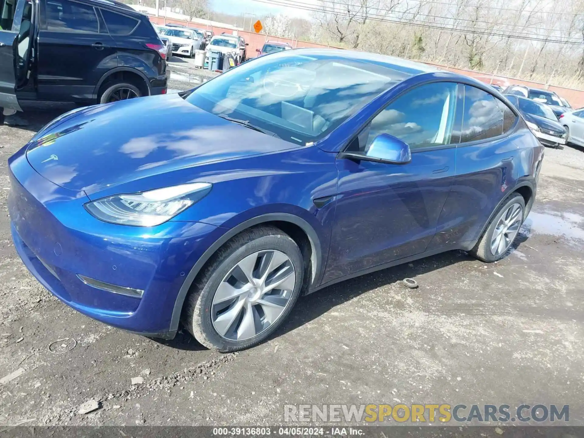 2 Photograph of a damaged car 5YJYGDEE0MF088095 TESLA MODEL Y 2021