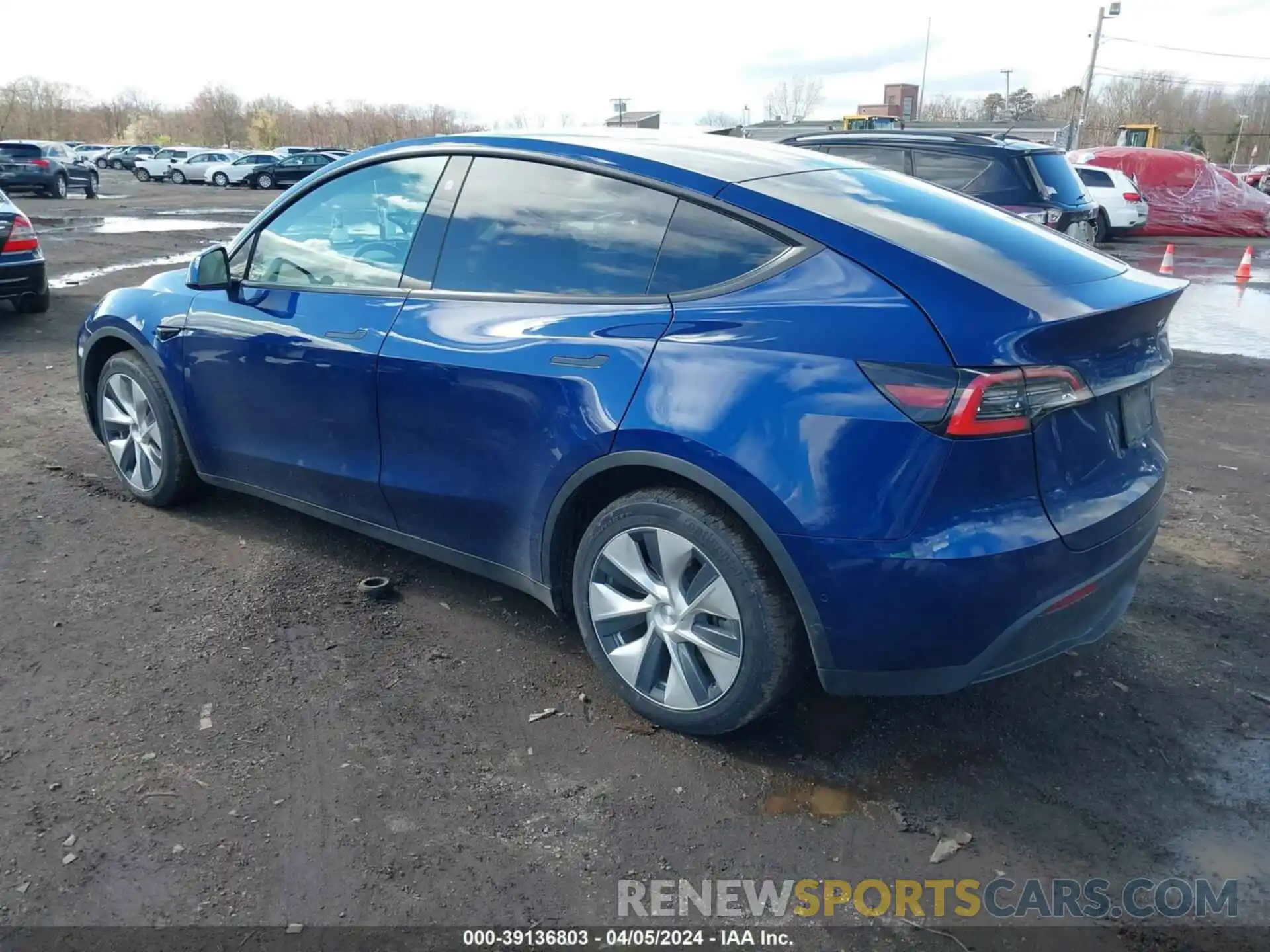 3 Photograph of a damaged car 5YJYGDEE0MF088095 TESLA MODEL Y 2021