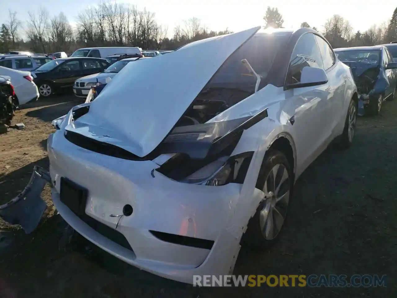 2 Photograph of a damaged car 5YJYGDEE0MF090221 TESLA MODEL Y 2021