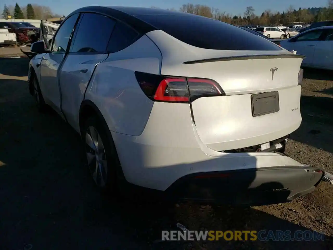 3 Photograph of a damaged car 5YJYGDEE0MF090221 TESLA MODEL Y 2021