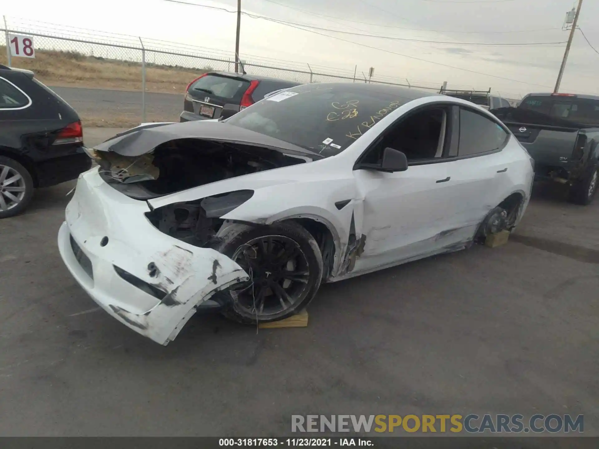 2 Photograph of a damaged car 5YJYGDEE0MF100732 TESLA MODEL Y 2021