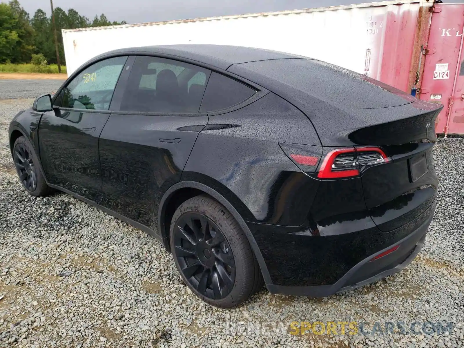 3 Фотография поврежденного автомобиля 5YJYGDEE0MF107938 TESLA MODEL Y 2021