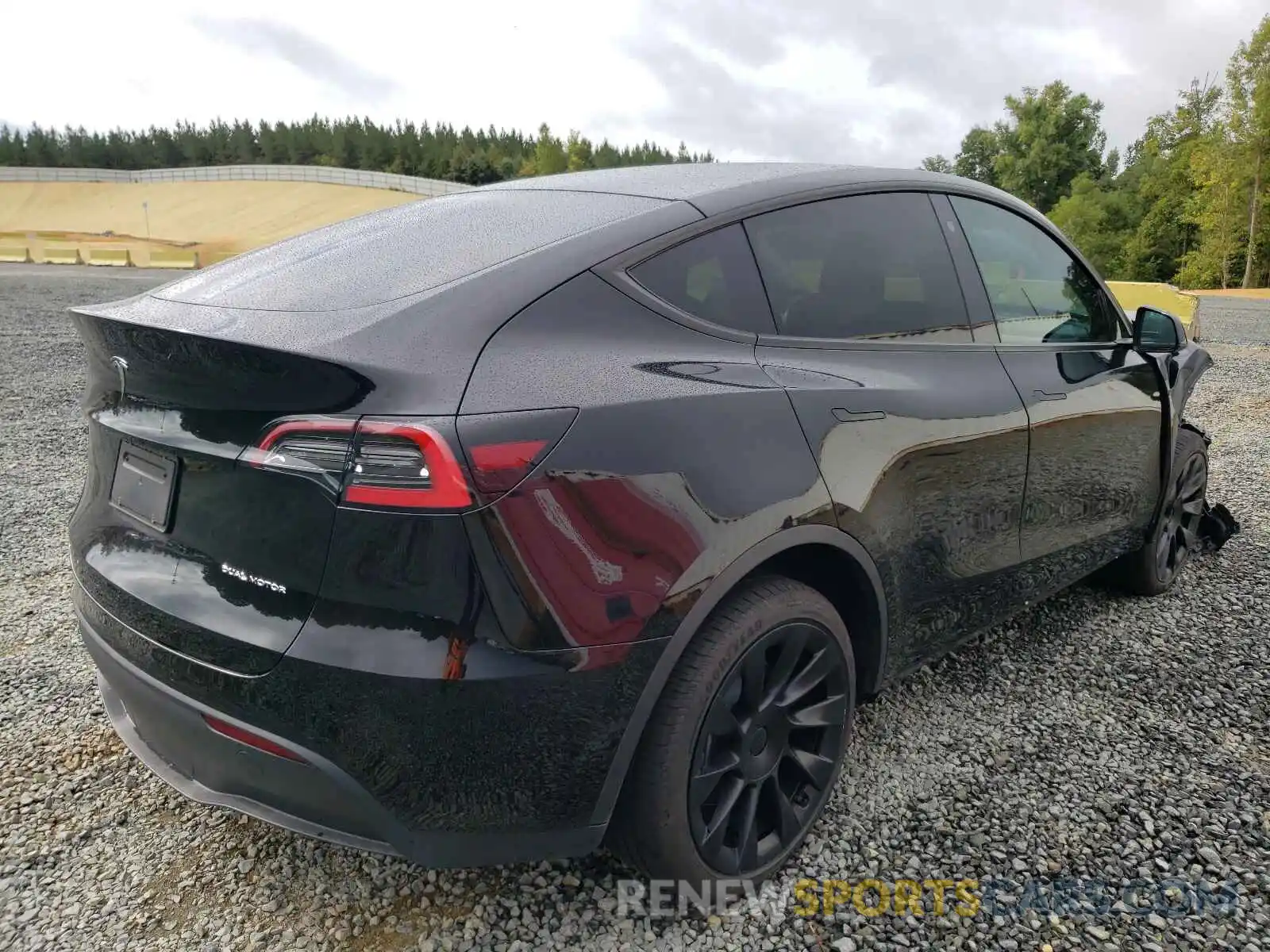 4 Фотография поврежденного автомобиля 5YJYGDEE0MF107938 TESLA MODEL Y 2021