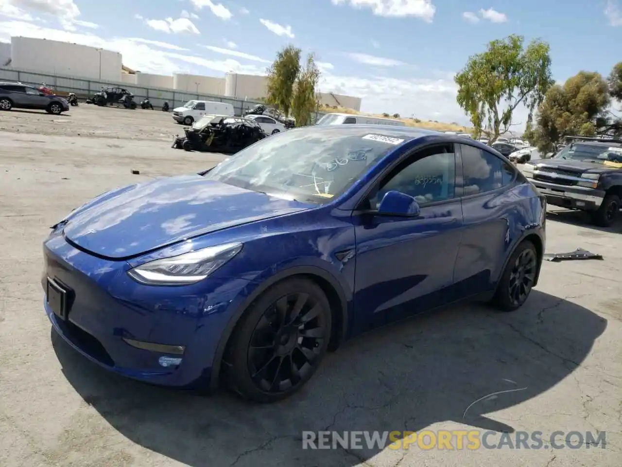 2 Photograph of a damaged car 5YJYGDEE0MF111777 TESLA MODEL Y 2021