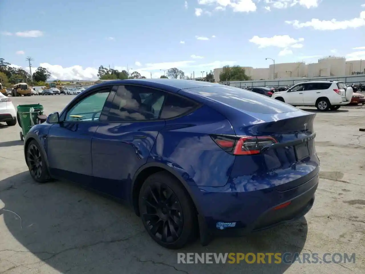 3 Photograph of a damaged car 5YJYGDEE0MF111777 TESLA MODEL Y 2021