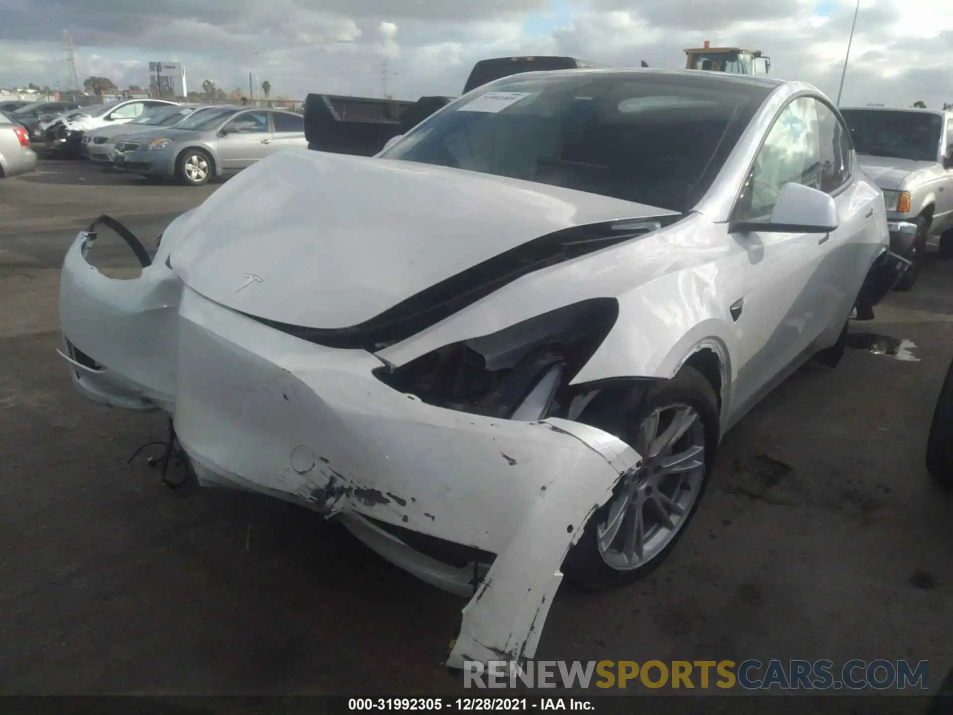 2 Photograph of a damaged car 5YJYGDEE0MF160719 TESLA MODEL Y 2021