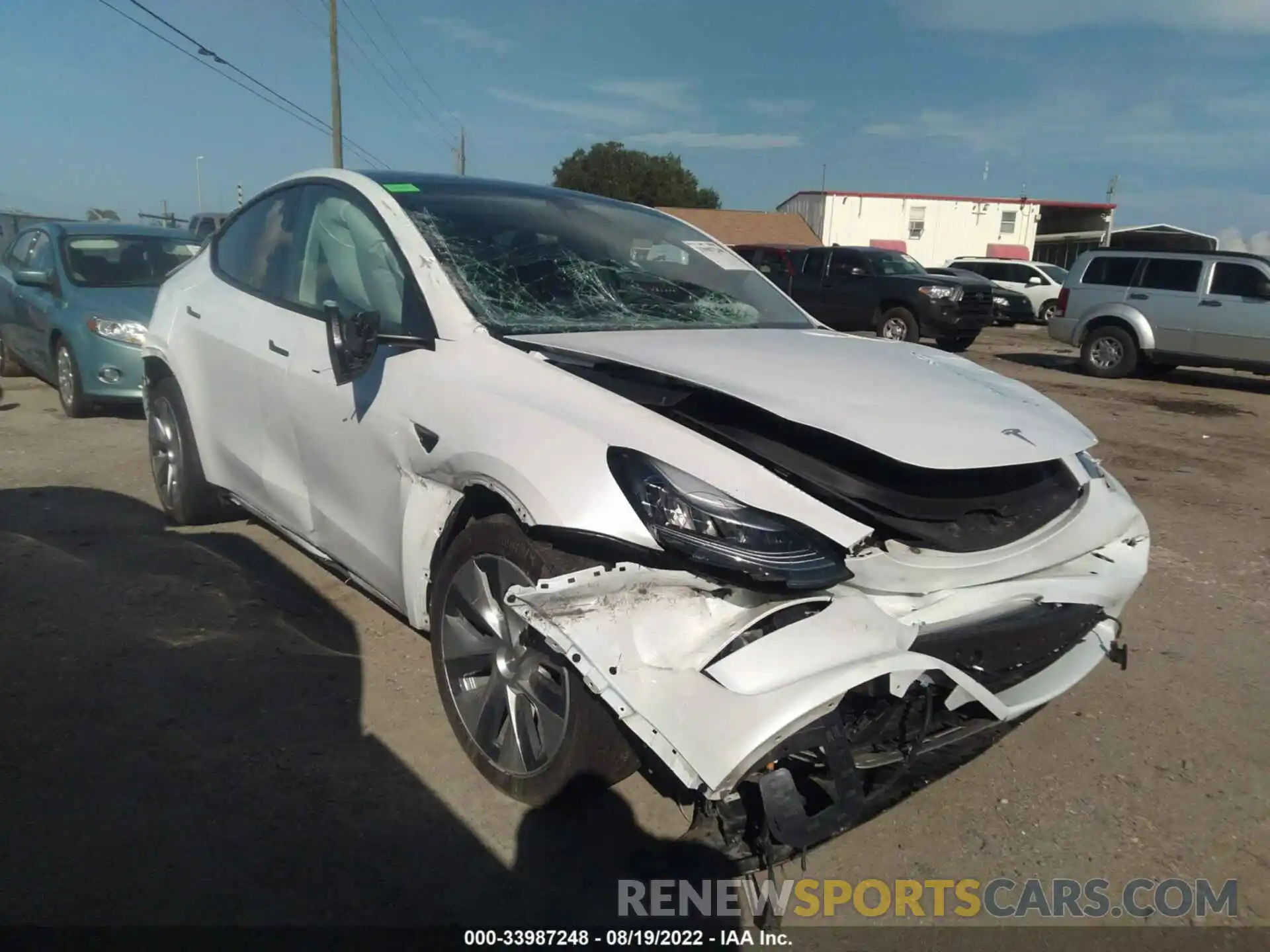 1 Photograph of a damaged car 5YJYGDEE0MF174782 TESLA MODEL Y 2021