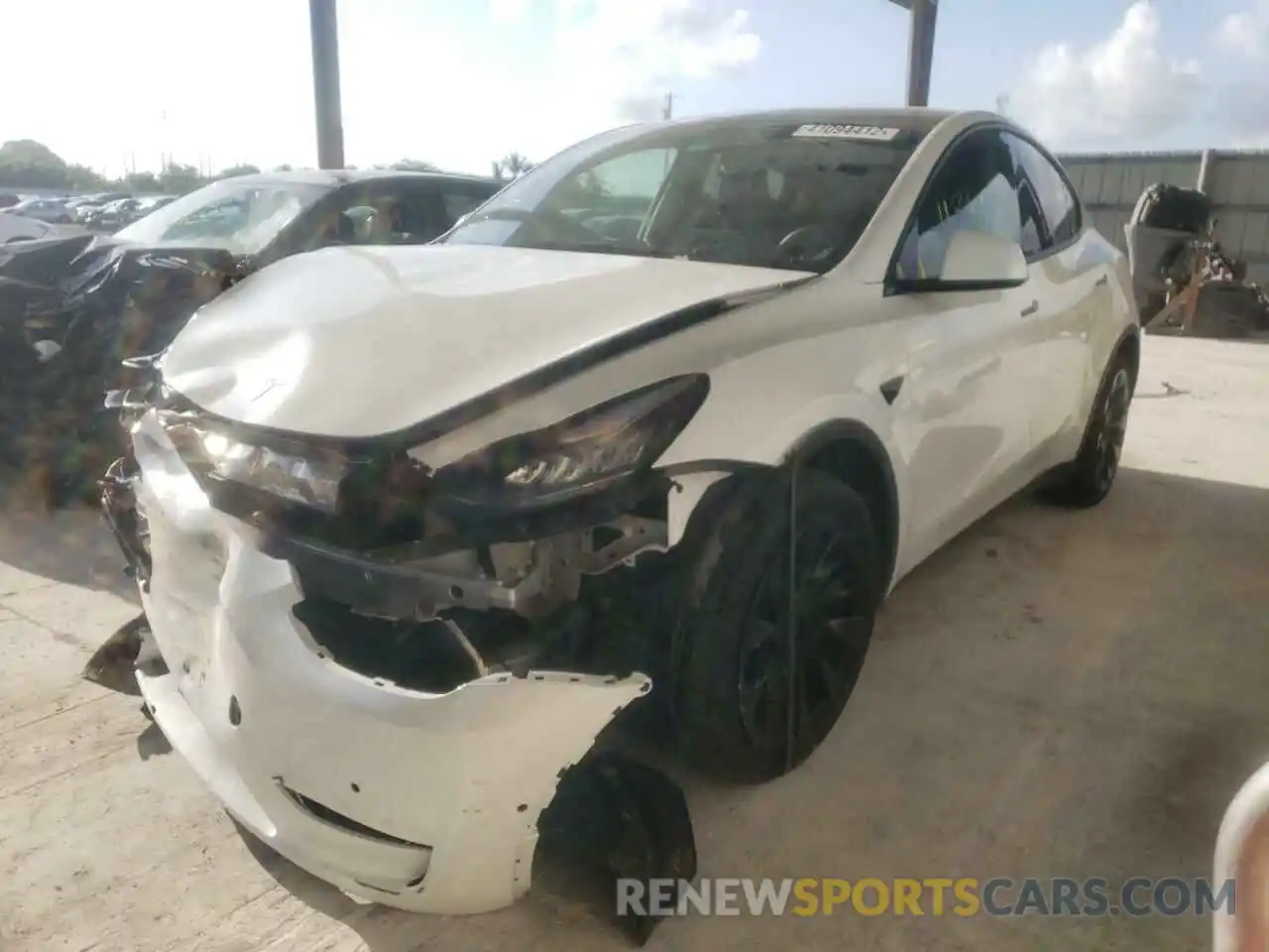 2 Photograph of a damaged car 5YJYGDEE0MF176239 TESLA MODEL Y 2021