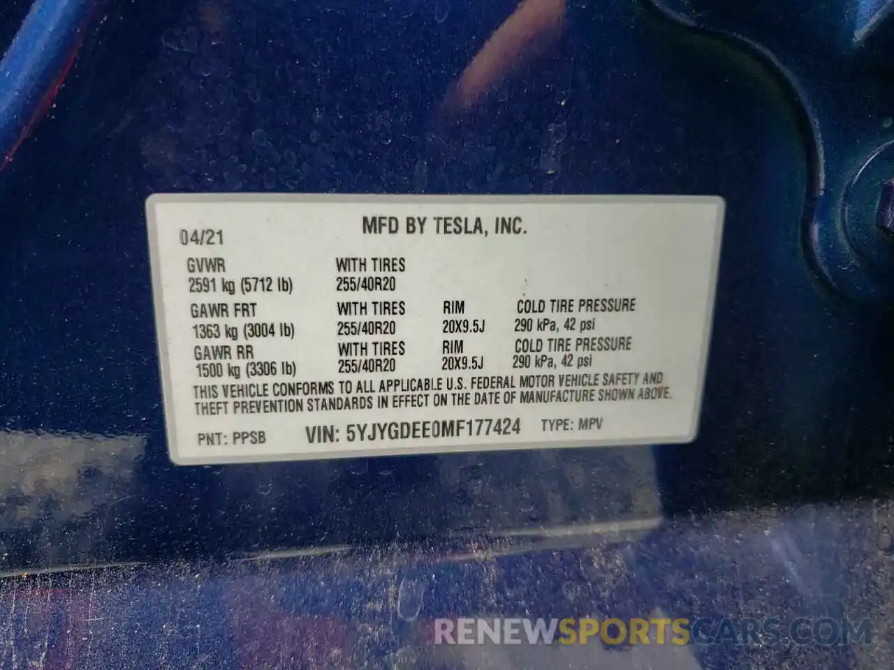 10 Photograph of a damaged car 5YJYGDEE0MF177424 TESLA MODEL Y 2021