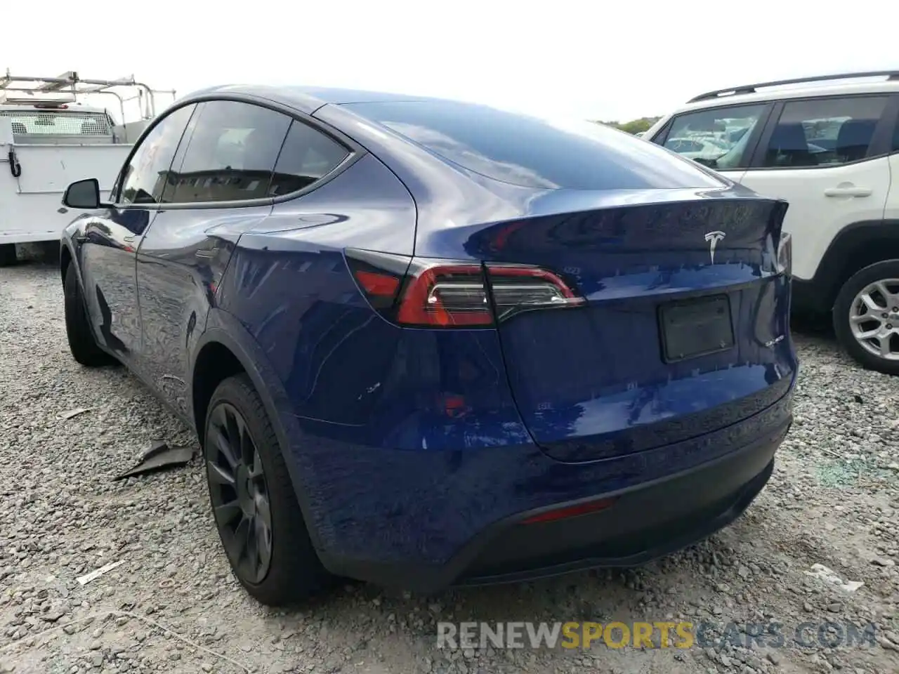 3 Photograph of a damaged car 5YJYGDEE0MF177424 TESLA MODEL Y 2021