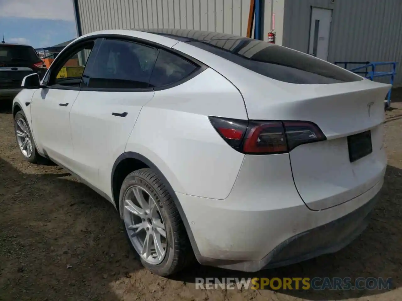 3 Фотография поврежденного автомобиля 5YJYGDEE0MF190643 TESLA MODEL Y 2021