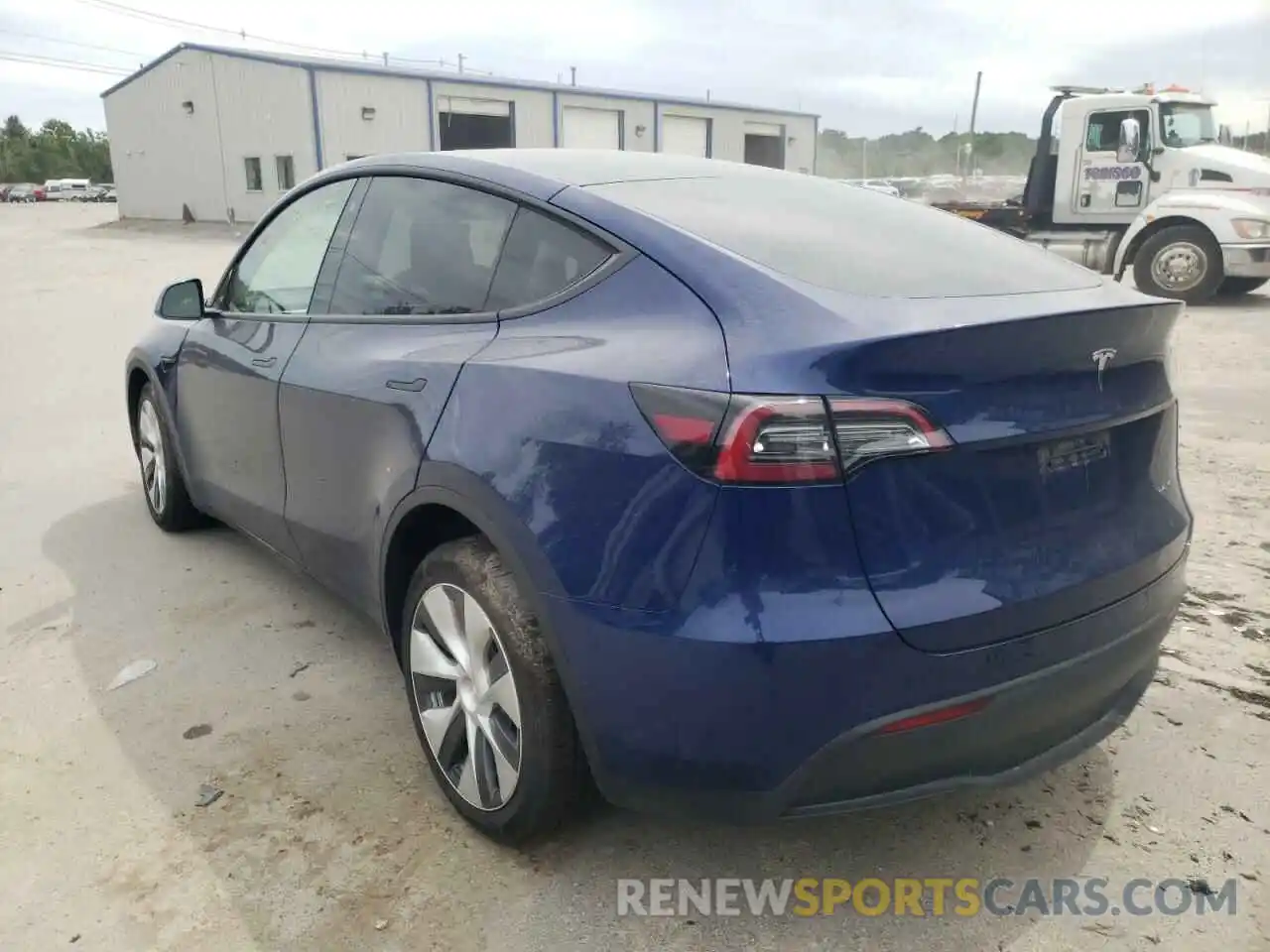 3 Photograph of a damaged car 5YJYGDEE0MF190920 TESLA MODEL Y 2021