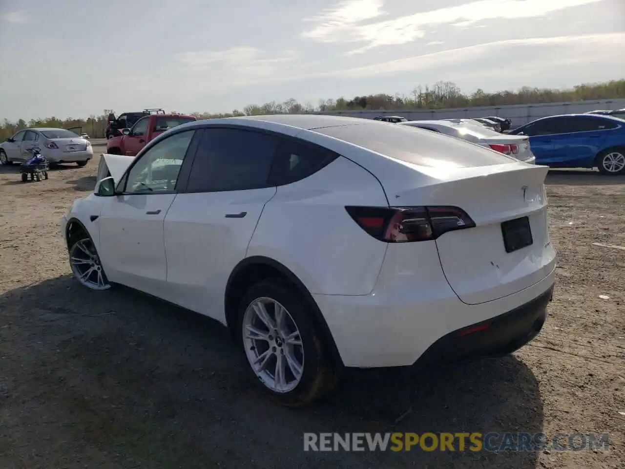 3 Photograph of a damaged car 5YJYGDEE0MF203147 TESLA MODEL Y 2021