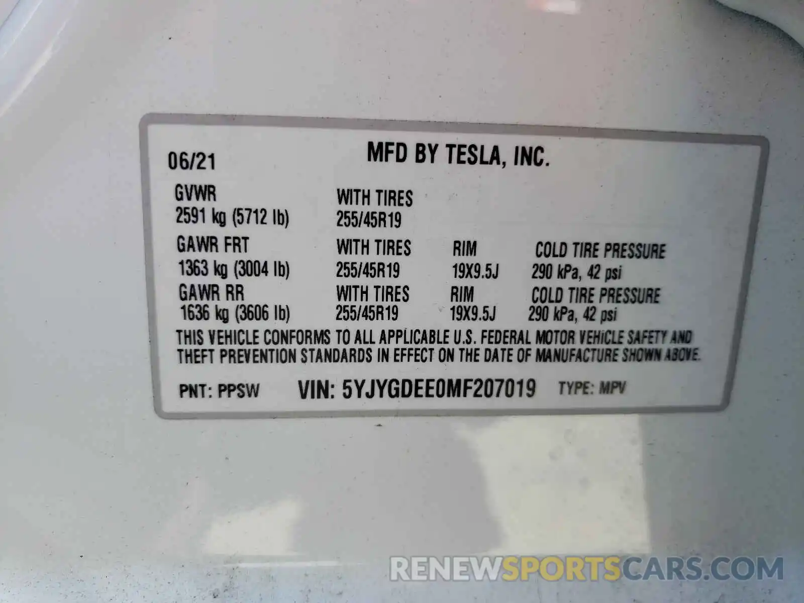 10 Photograph of a damaged car 5YJYGDEE0MF207019 TESLA MODEL Y 2021