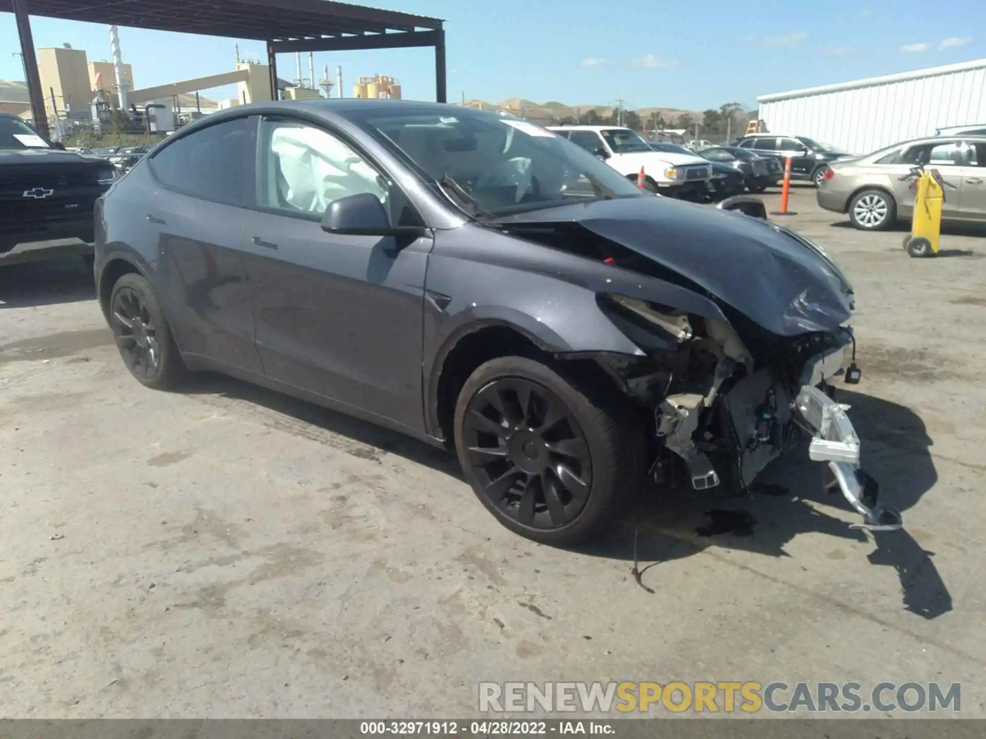 1 Photograph of a damaged car 5YJYGDEE0MF224600 TESLA MODEL Y 2021