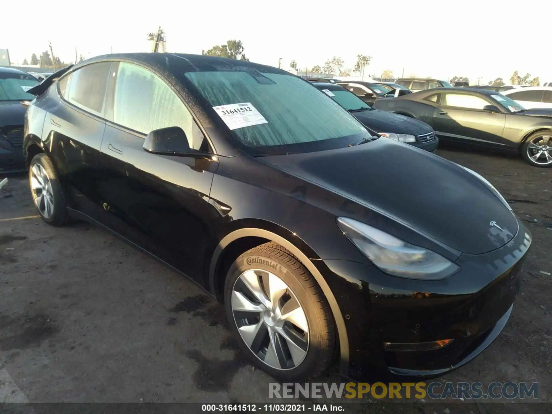 1 Photograph of a damaged car 5YJYGDEE0MF231806 TESLA MODEL Y 2021