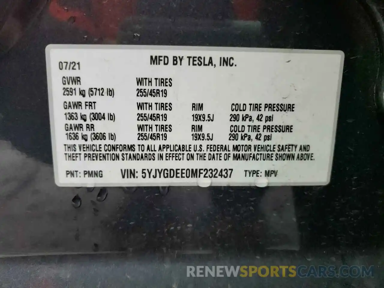 10 Photograph of a damaged car 5YJYGDEE0MF232437 TESLA MODEL Y 2021