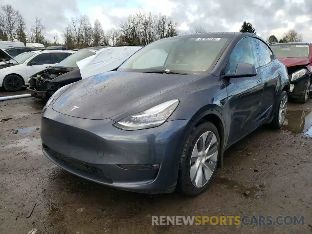 2 Photograph of a damaged car 5YJYGDEE0MF232437 TESLA MODEL Y 2021