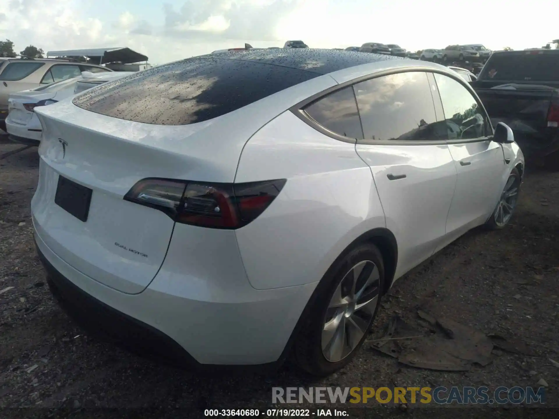 4 Фотография поврежденного автомобиля 5YJYGDEE0MF258018 TESLA MODEL Y 2021