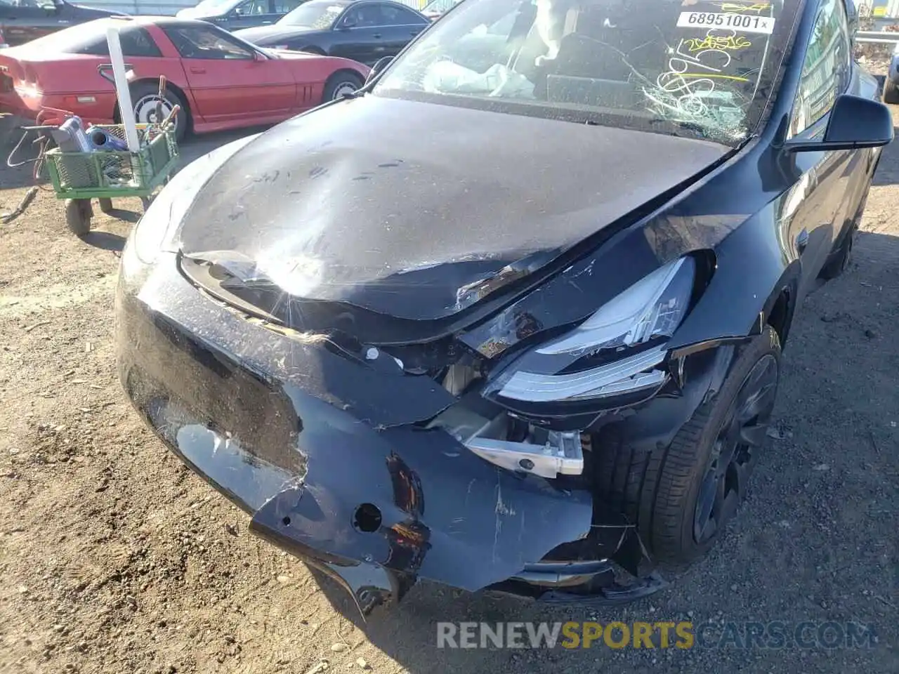 9 Photograph of a damaged car 5YJYGDEE0MF268516 TESLA MODEL Y 2021