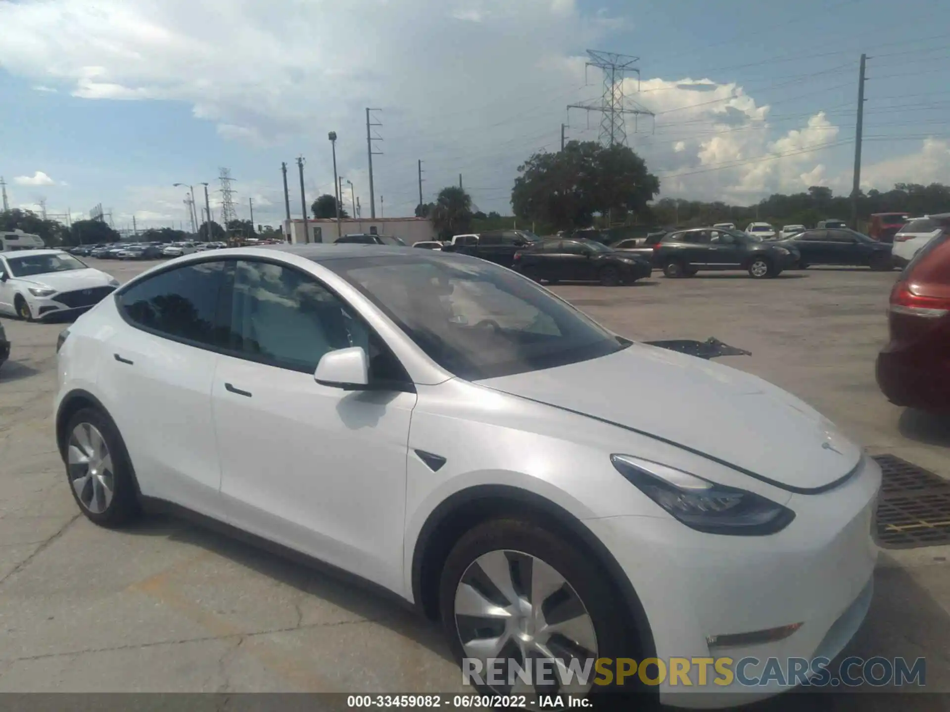 1 Photograph of a damaged car 5YJYGDEE0MF283453 TESLA MODEL Y 2021