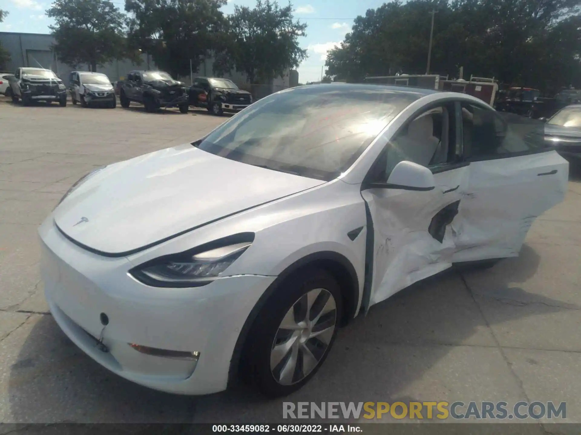 2 Photograph of a damaged car 5YJYGDEE0MF283453 TESLA MODEL Y 2021