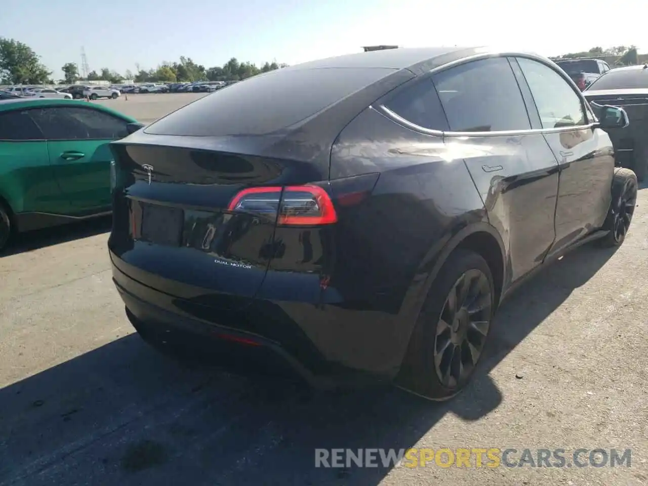 4 Фотография поврежденного автомобиля 5YJYGDEE0MF297109 TESLA MODEL Y 2021