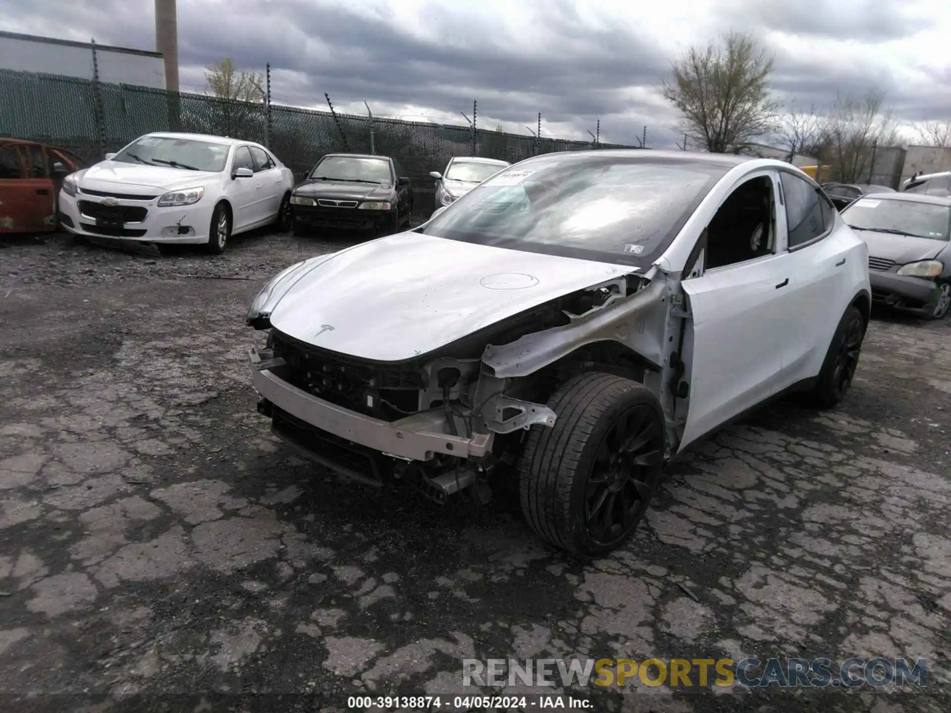 6 Photograph of a damaged car 5YJYGDEE0MF301868 TESLA MODEL Y 2021