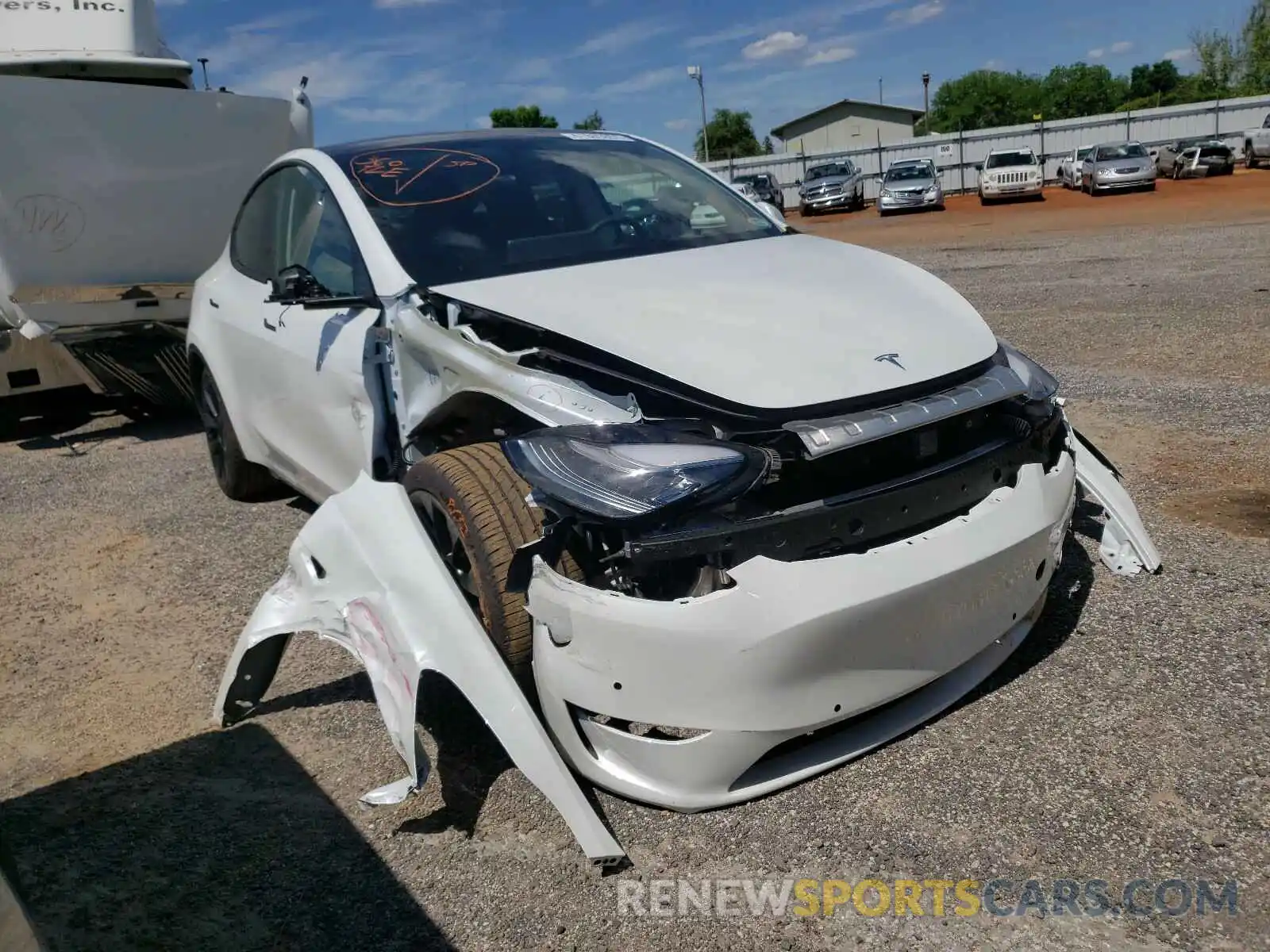 1 Photograph of a damaged car 5YJYGDEE1MF060791 TESLA MODEL Y 2021