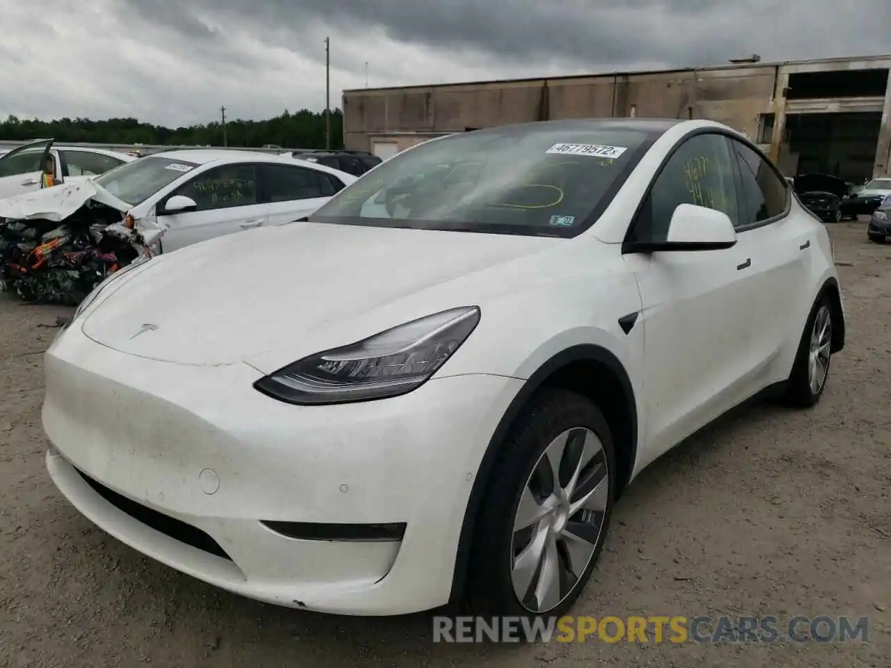 2 Photograph of a damaged car 5YJYGDEE1MF064016 TESLA MODEL Y 2021