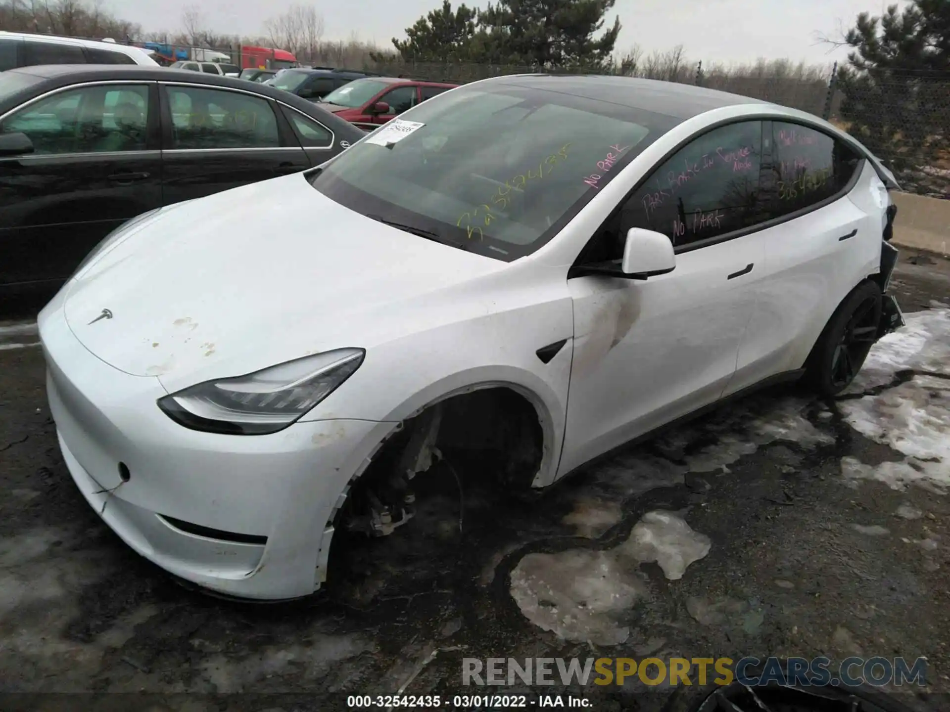 2 Фотография поврежденного автомобиля 5YJYGDEE1MF066252 TESLA MODEL Y 2021