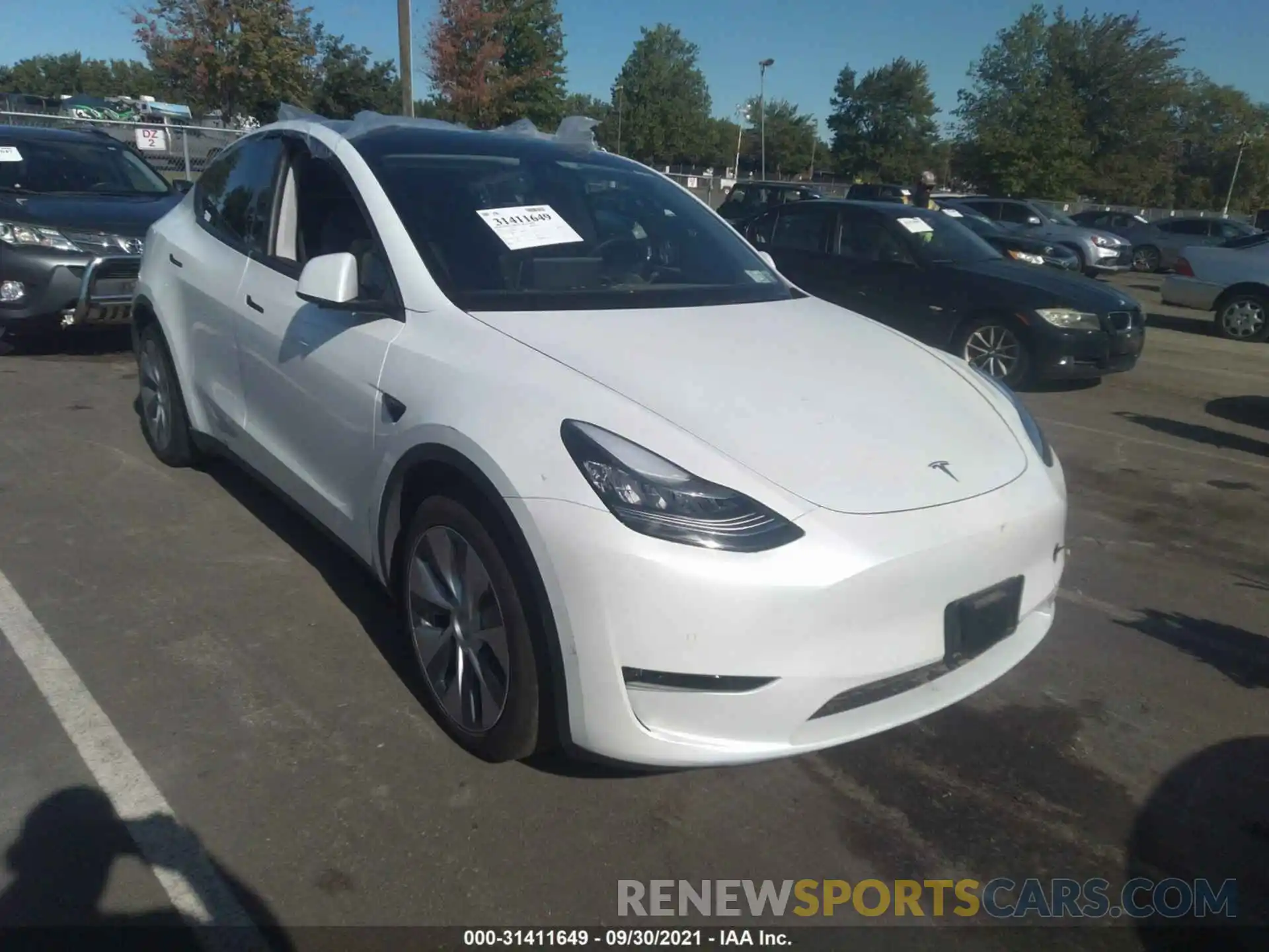 1 Photograph of a damaged car 5YJYGDEE1MF072777 TESLA MODEL Y 2021